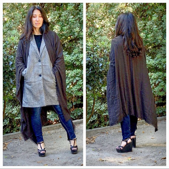 ✨LAST ONE ✨Black longline chic poncho - Picture 5 of 8